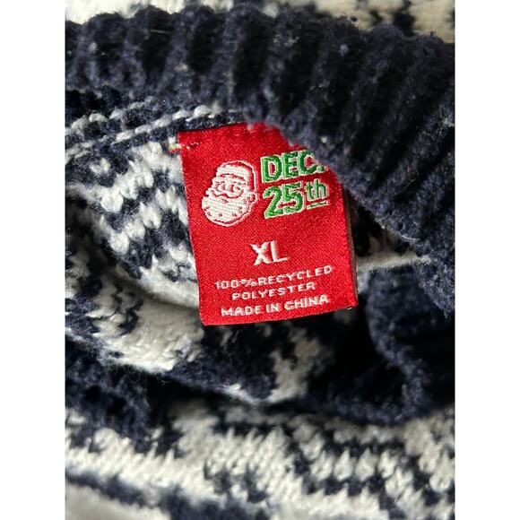 Dec 25 women's Christmas size xl button down cardigan in blue and white - Picture 3 of 4